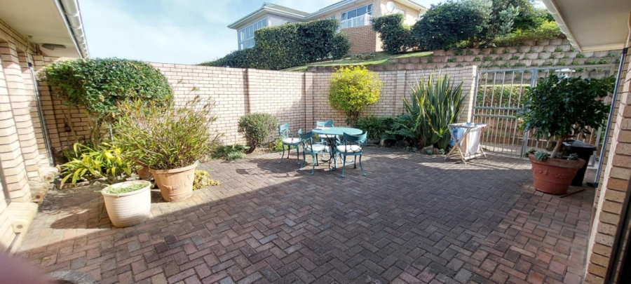 4 Bedroom Property for Sale in Glen Stewart Eastern Cape